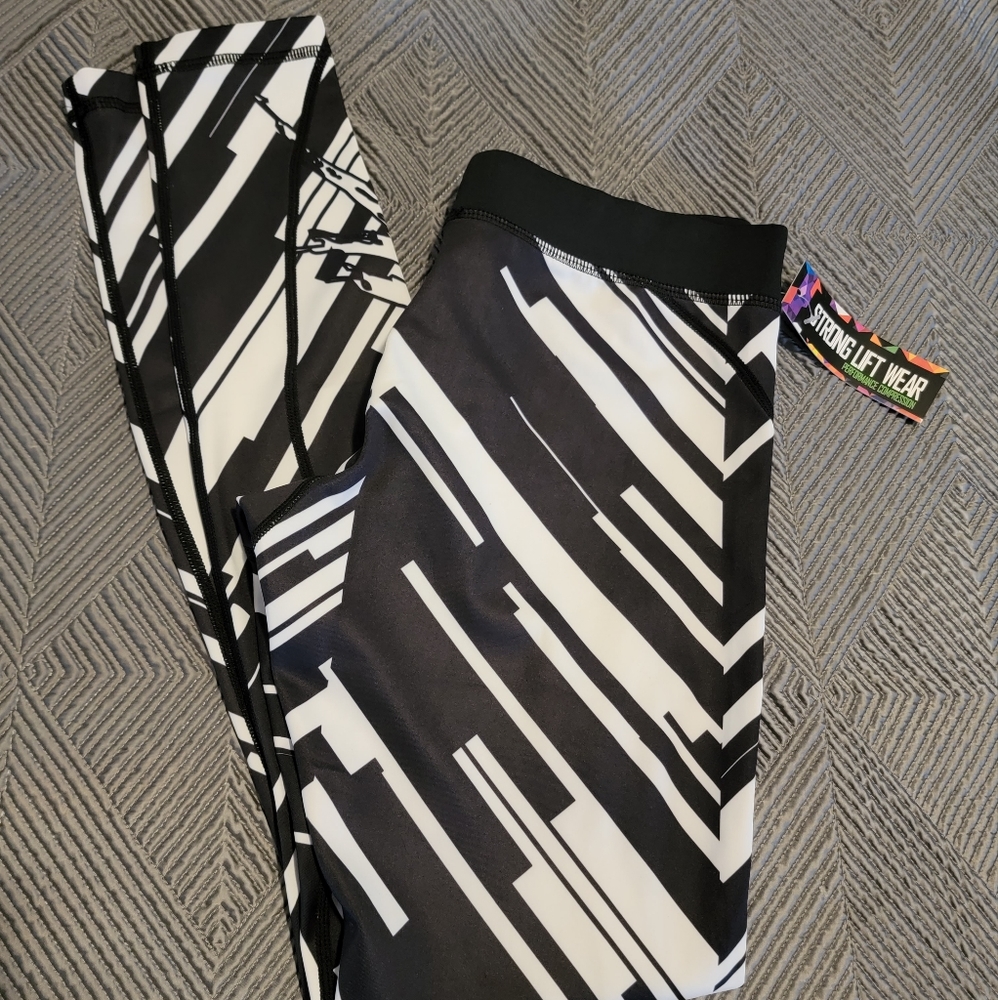 Strong Liftwear Leggings Medium